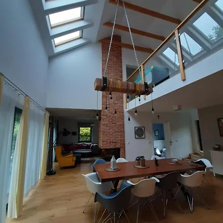 House-1,2km To The Beach; 5 Bedrooms, 3 Bahrooms; Fire Place. Private Sauna! * Wisełka