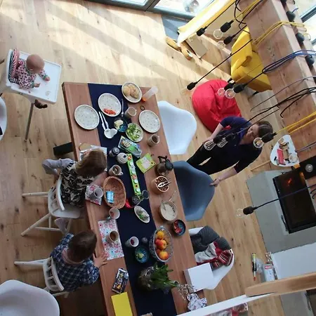 Casa vacanze House-1,2km To The Beach; 5 Bedrooms, 3 Bahrooms; Fire Place. Private Sauna!